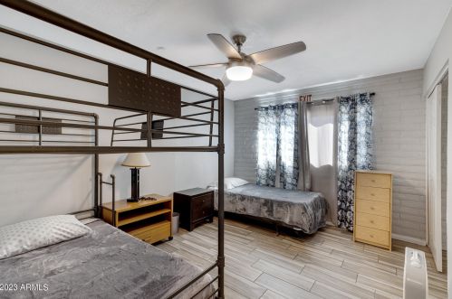 11624 31 Dr, Phoenix AZ 85029-3202 exterior