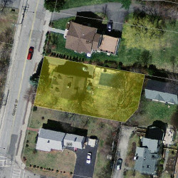 558 Grove St, Newton MA 02462-1412 aerial view