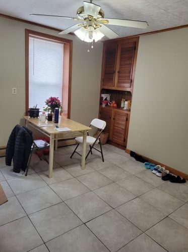 94 Whipple St, Fall River MA 02721-1819 exterior