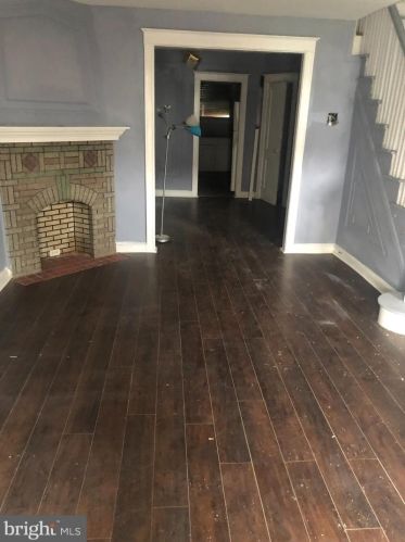 6250 Bouvier St, Philadelphia, PA 19141-1430