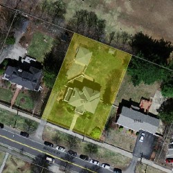 1717 Beacon St, Newton MA 02468-1401 aerial view