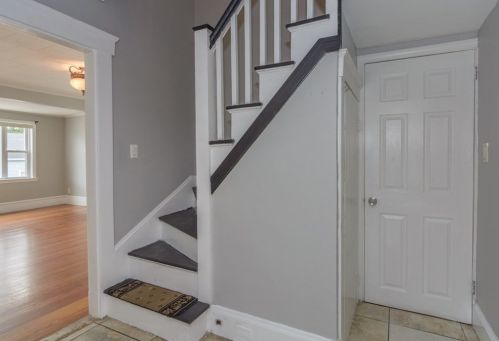 3 Mt Vernon St, Lawrence MA 01843-3206 exterior