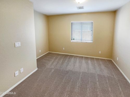 5730 27 Dr, Phoenix AZ 85045-4200 exterior