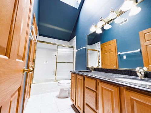 1240 131 Ct, Lemont IL exterior