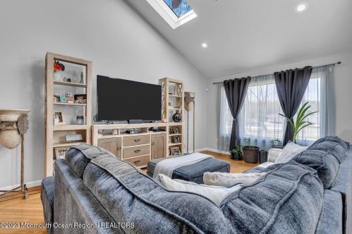 25 Cooks Bridge Rd, Jackson Twp NJ  08527-2524 exterior