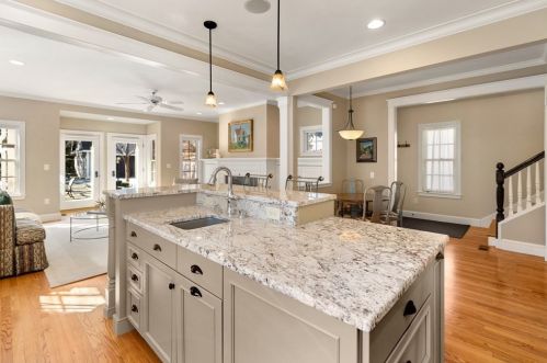 120 Pleasant St, Newton MA 02459-1810 exterior