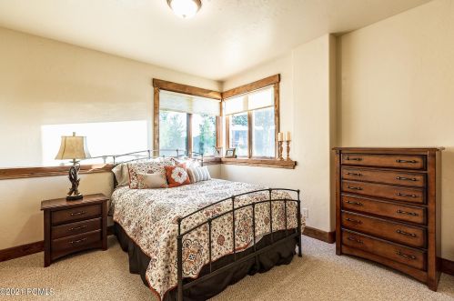 3382 Westview Trl, Park City UT 84098-6342 exterior