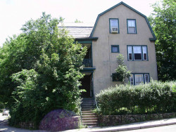 86 Charlesbank Rd, Newton, MA 02458-1705