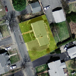 16 Oak Ave, Newton MA  02465-1815 aerial view