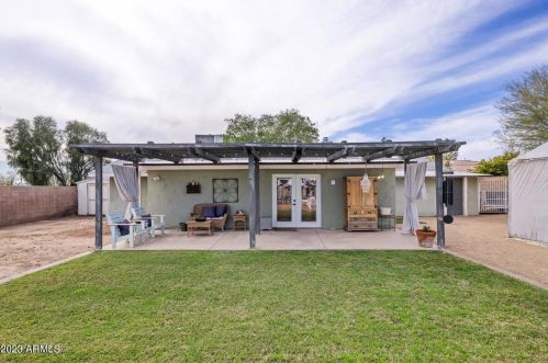 18819 30th St, Phoenix AZ  85050-3411 exterior