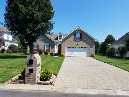 624 Bradford Dr, Gallatin, TN 37066-6150