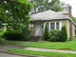 7 Westland Ter, Newton, MA 02465-1524