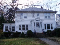 20 Merton St, Newton, MA 02458-2222