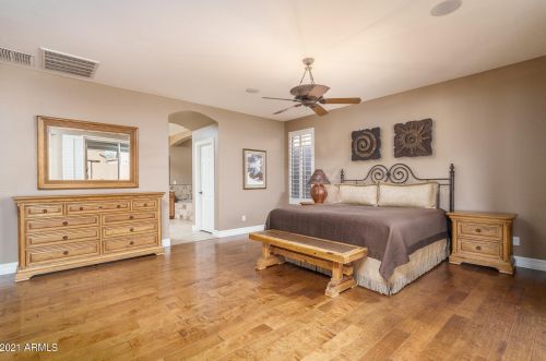 27417 60 Ln, Phoenix AZ 85035-4824 exterior