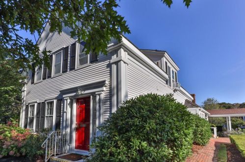 6 Munson Meeting, Chatham MA exterior