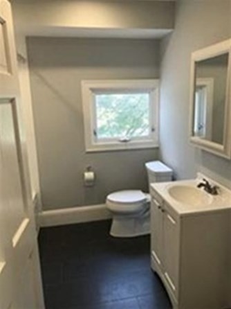 61 Churchill St, Newton MA 02460-1444 exterior