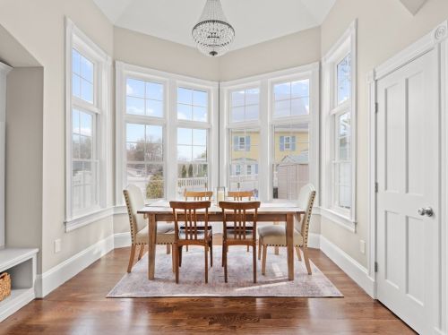 319 Pleasant St, Milton, MA 02186-4778