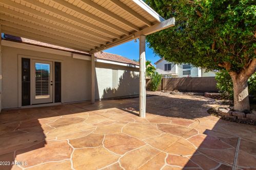 16637 29 St, Phoenix AZ 85032-3726 exterior