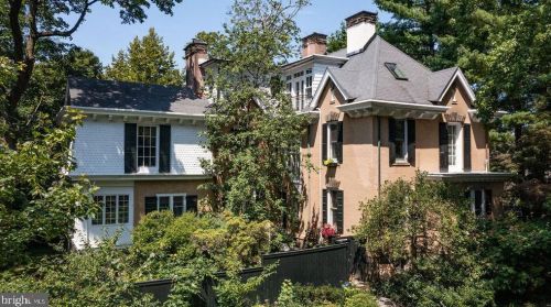 8720 Germantown Ave, Philadelphia, PA 19118-2705