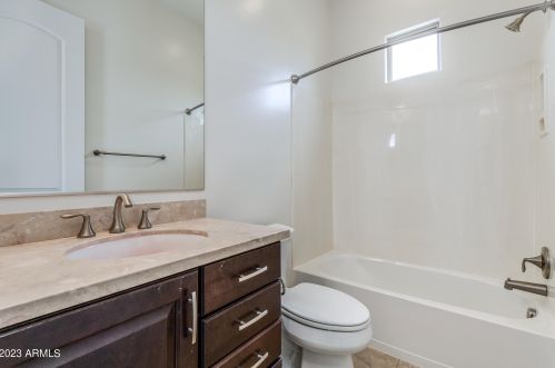 2923 Constance Way, Phoenix AZ 85042-7224 exterior