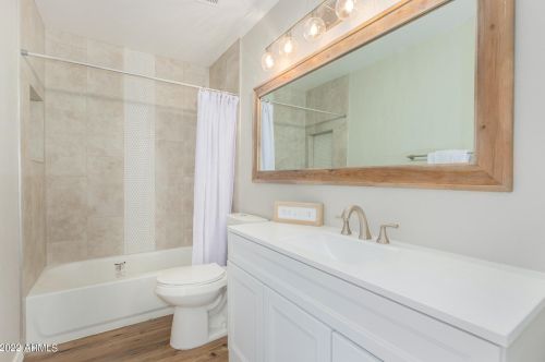 717 Beverly Ln, Phoenix AZ 85032-3410 exterior