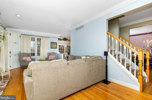 640 High St, West Deptford NJ 08051-1460 exterior