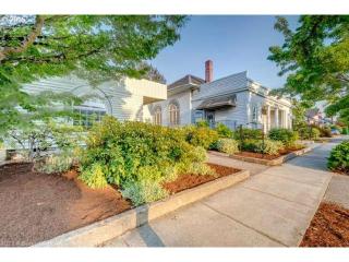 806 Davis St, Mcminnville, OR 97128-4721