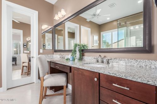 7810 29 Pl, Phoenix AZ 85008-1114 exterior