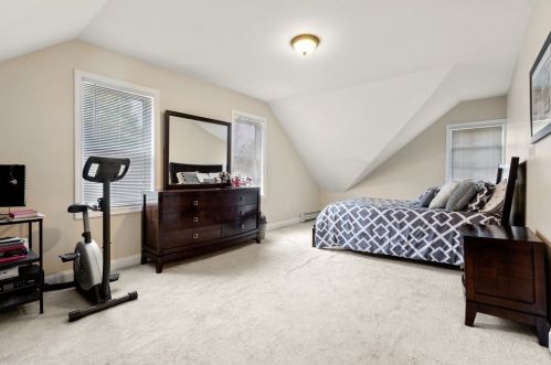 66 Haskell St, Fall River MA 02720 exterior