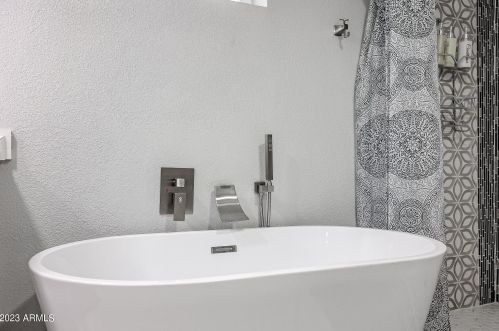 519 El Camino Dr, Phoenix AZ 85051-4627 exterior