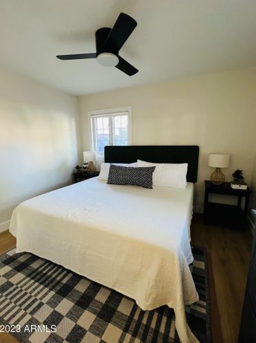 6332 13th Pl, Phoenix AZ  85014-1423 exterior