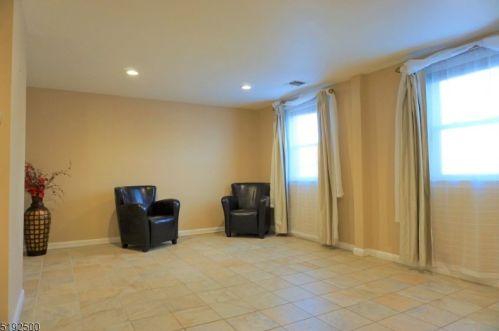 87 Brg St, Belleville NJ 07109-2429 exterior