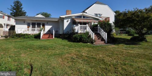 24854 Main St, Columbus NJ 08022-1339 exterior