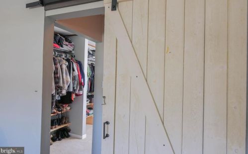 23 Lauderdale Rd, West Deptford NJ 08096-3938 exterior