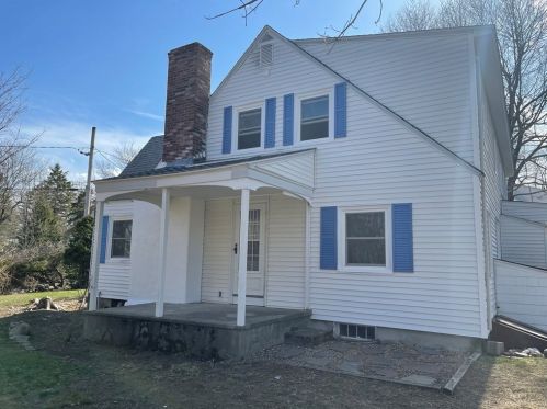 2 Colony Ln, Worcester MA  01612-1426 exterior