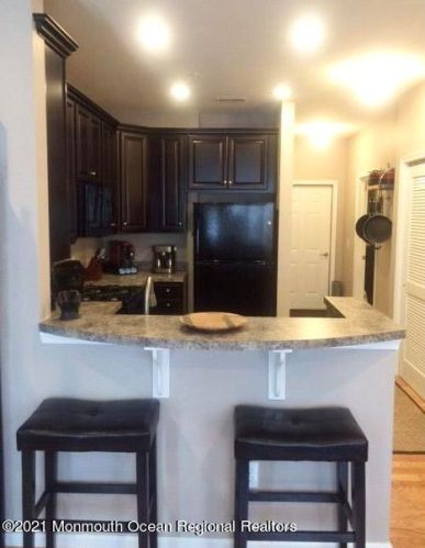 28 Kyle Dr, Tinton Falls NJ 07712-7535 exterior