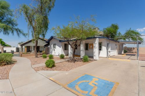 1302 Apollo Rd, Phoenix, AZ 85042-4442