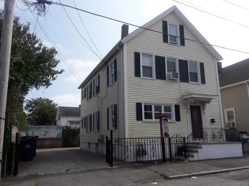 198 Blackmer St, New Bedford, MA 02744-1829