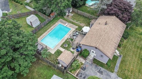 96 Beacon St, Lawrence, MA 01843-3110