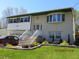 55 Middlesex Rd, Matawan NJ  07747-3030 exterior