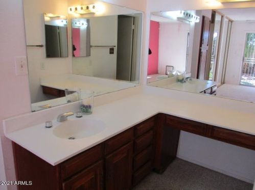 2215 Claremont St, Phoenix AZ 85015-2029 exterior