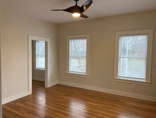 35 Oak Ave, Worcester MA 01605-2751 exterior