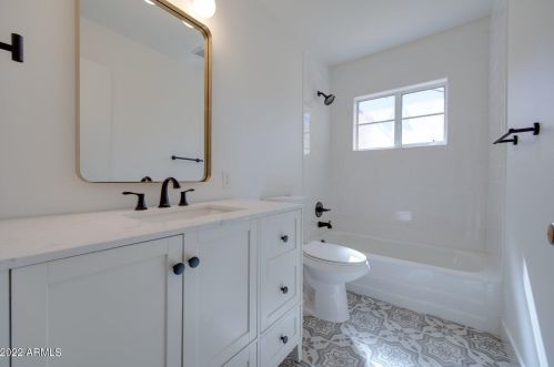 2029 Citrus Way, Phoenix AZ 85015-2075 exterior