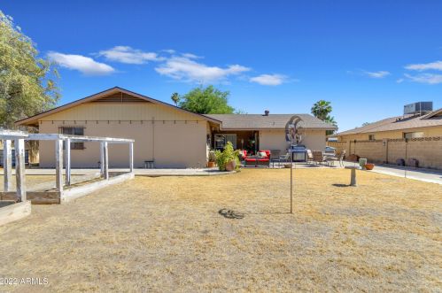 3536 Cholla St, Phoenix AZ 85029-3854 exterior