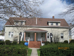 33 Clinton St, Newton, MA 02458-1231