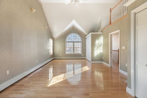 24 Harvey Ln, Whitman MA 02382-1948 exterior