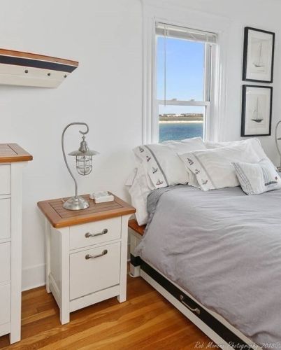 230 Wilson Rd, Nahant MA 01908-1058 exterior