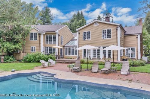 459 Sycamore Ave, Tinton Falls NJ 07724-3207 exterior