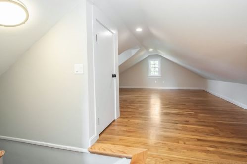 214 Riverside Dr, Dedham MA  02026-6932 exterior