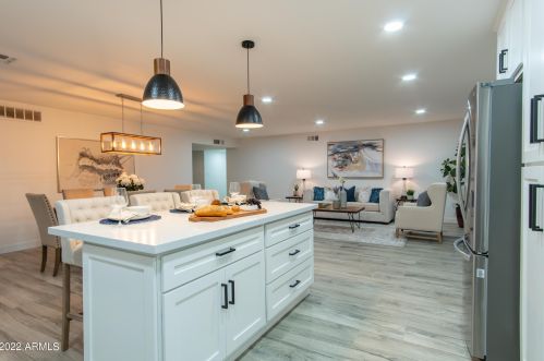 3808 Acoma Dr, Phoenix AZ 85032-4759 exterior